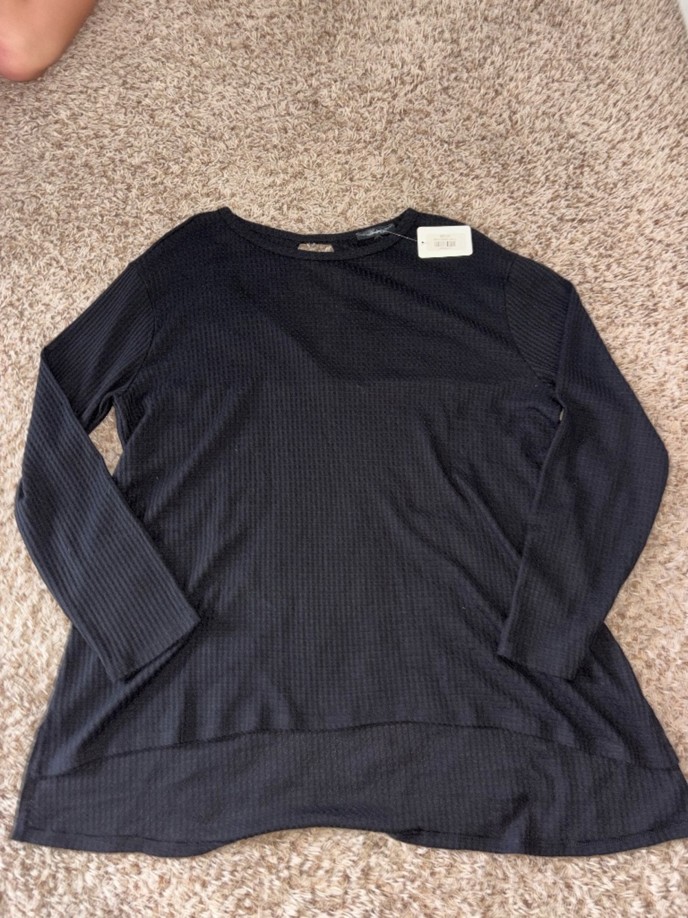 NWT Anárée Long Sleeve Flowy Black Top XL